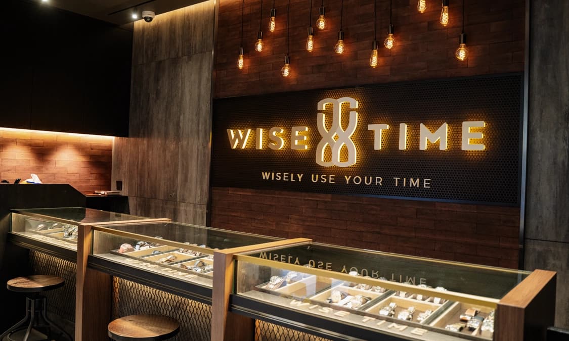 Toko Jam Tangan Mewah Cartier Surabaya