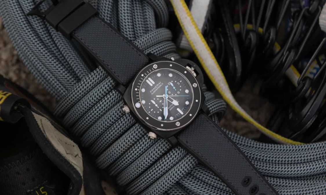 Fitur Jam Tangan Mewah yang Cocok untuk Pendaki